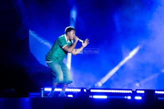 Música urbana con Mike Towers en el Foro de las Estrellas