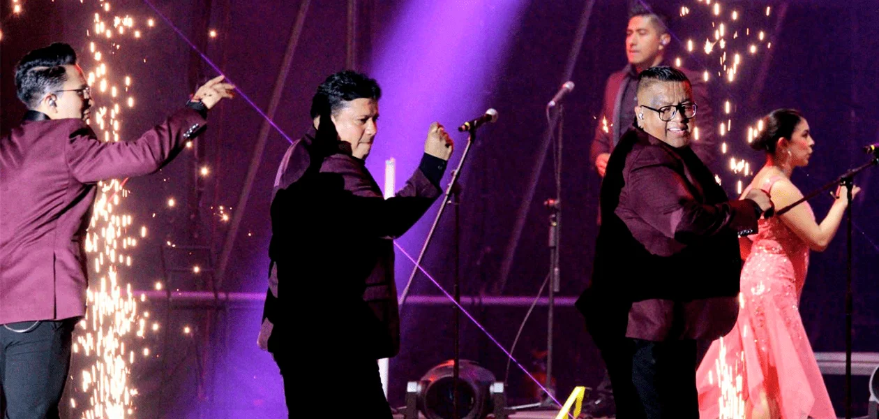 Una noche de música se vivió en el Foro de las Estrellas con los Ángeles Azules