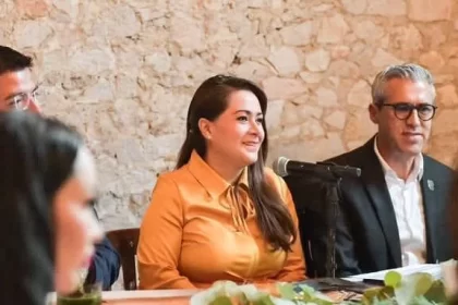 Tere Jiménez, encabezó una reunión de trabajo