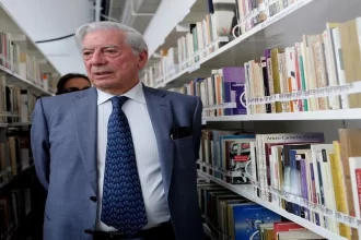 Vargas Llosa fue autor de numerosos libros, novelas y ensayos