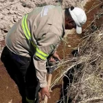 Se instala tubería en mil 800 metros lineales para llevar el servicio