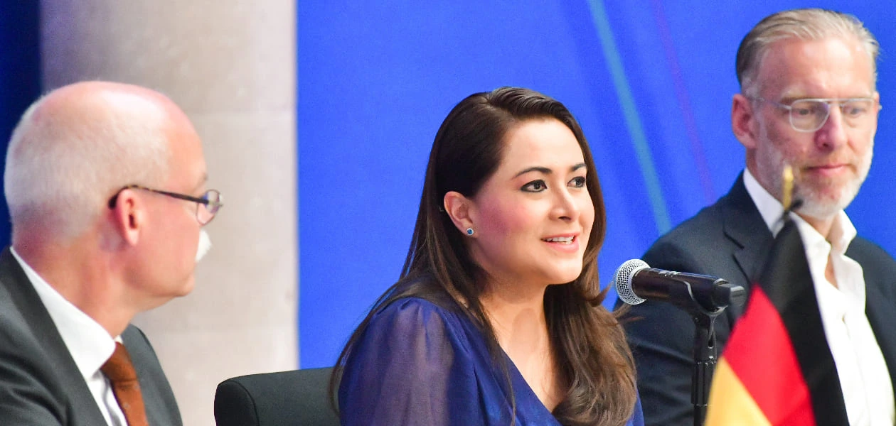Tere Jiménez lidera encuentro nacional de la AMSDE en Aguascalientes, fortaleciendo estrategias de desarrollo económico e impulsando la relación comercial con Alemania.