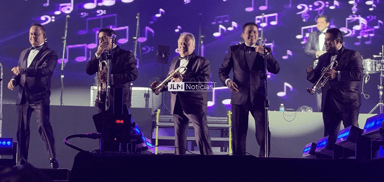El Foro de las Estrella se vistió de gala con la presencia de la Sonora Santanera en su 70 aniversario