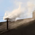 Habemus Papam, sale humo blanco de la capilla sixtina