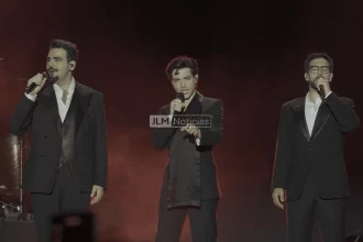 Las voces de Il Volo resonaron durante su presentación en el Foro de las Estrellas