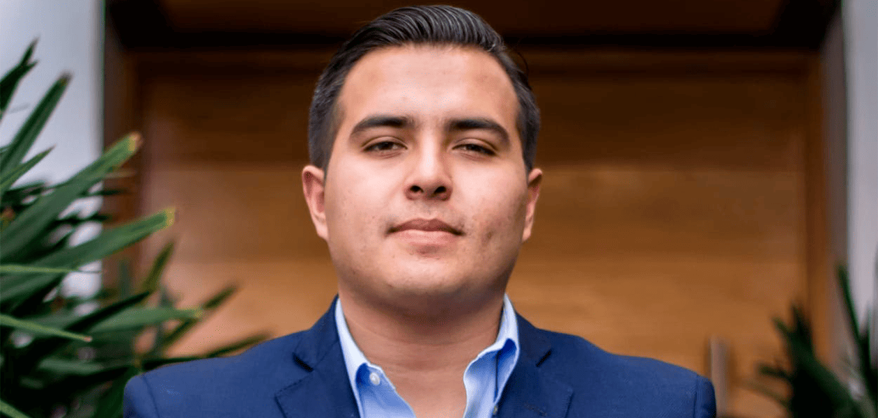 Como legislador, Roy Cervantes busca fortalecer las leyes que garanticen la protección animal