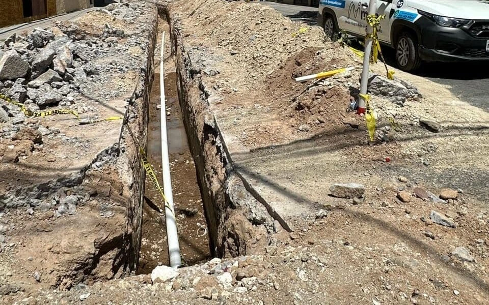 Interconexión de agua potable en Villa Jardín