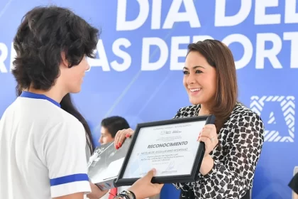Tere Jiménez celebra el Día del Estudiante con las Jornadas Deportivas y Culturales 2025 en Aguascalientes, reafirmando su compromiso con la educación pública de calidad y el talento juvenil.