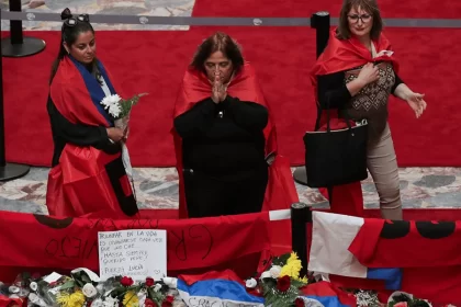 Para este segundo día del velorio del expresidente uruguayo Pepe Mujica, se espera a Lula y Boric