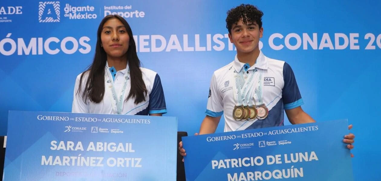 Entrega de apoyos económicos a atletas de Aguascalientes