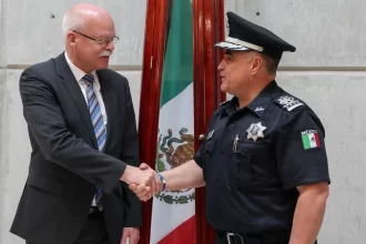 Alemania reconoce a Aguascalientes como polo de inversión y desarrollo por su clima de seguridad, tras visitar el C5i y la Secretaría de Seguridad Pública del Estado, fortaleciendo lazos de colaboración internacional.