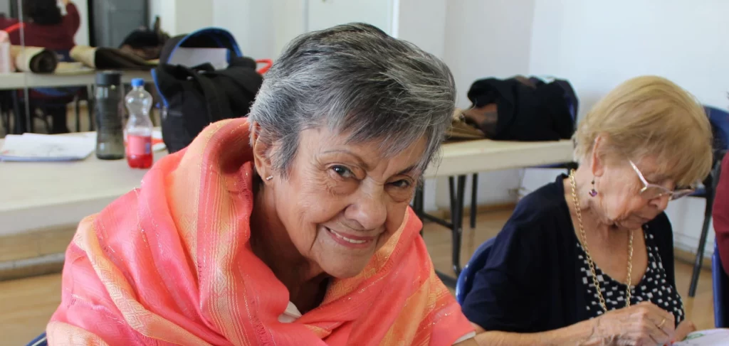 El DIF Estatal de Aguascalientes fortalece el bienestar de las personas adultas mayores con la Estancia de Día “Casa del Abuelo”, un espacio con atención integral, actividades y alimentación segura.