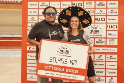 Vittoria Bussi rompe el Récord de la Hora UCI en el velódromo Alfredo Morales Shaadi de Aguascalientes, consolidando al recinto como uno de los más rápidos del mundo en el ciclismo de pista.