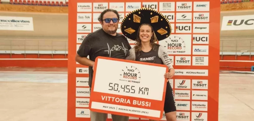 Vittoria Bussi rompe el Récord de la Hora UCI en el velódromo Alfredo Morales Shaadi de Aguascalientes, consolidando al recinto como uno de los más rápidos del mundo en el ciclismo de pista.