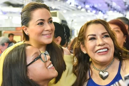Tere Jiménez reconoce a más de 7 mil madres en Aguascalientes e impulsa apoyos como becas, estancias infantiles y programas para emprendedoras.