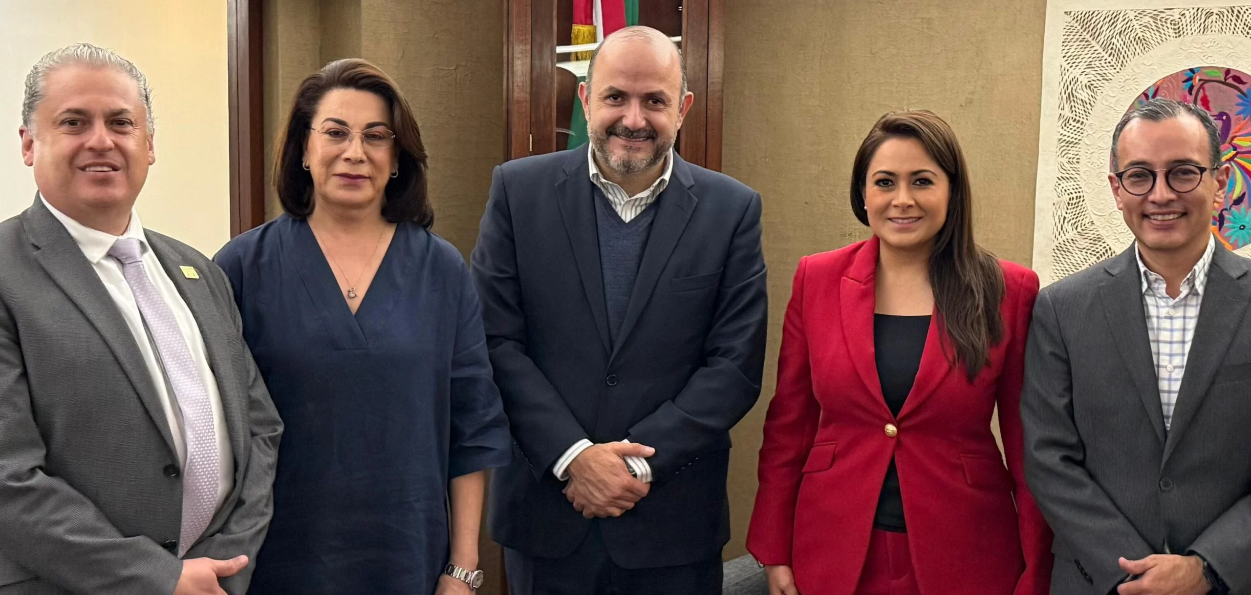 Tere Jiménez y SEP fortalecerán universidades públicas de Aguascalientes con más matrícula, oferta académica y modelo de Educación Dual.