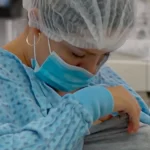 Aguascalientes registra el menor índice de mortalidad neonatal y materna, gracias al Seguro Popular y cuidados intensivos gratuitos.