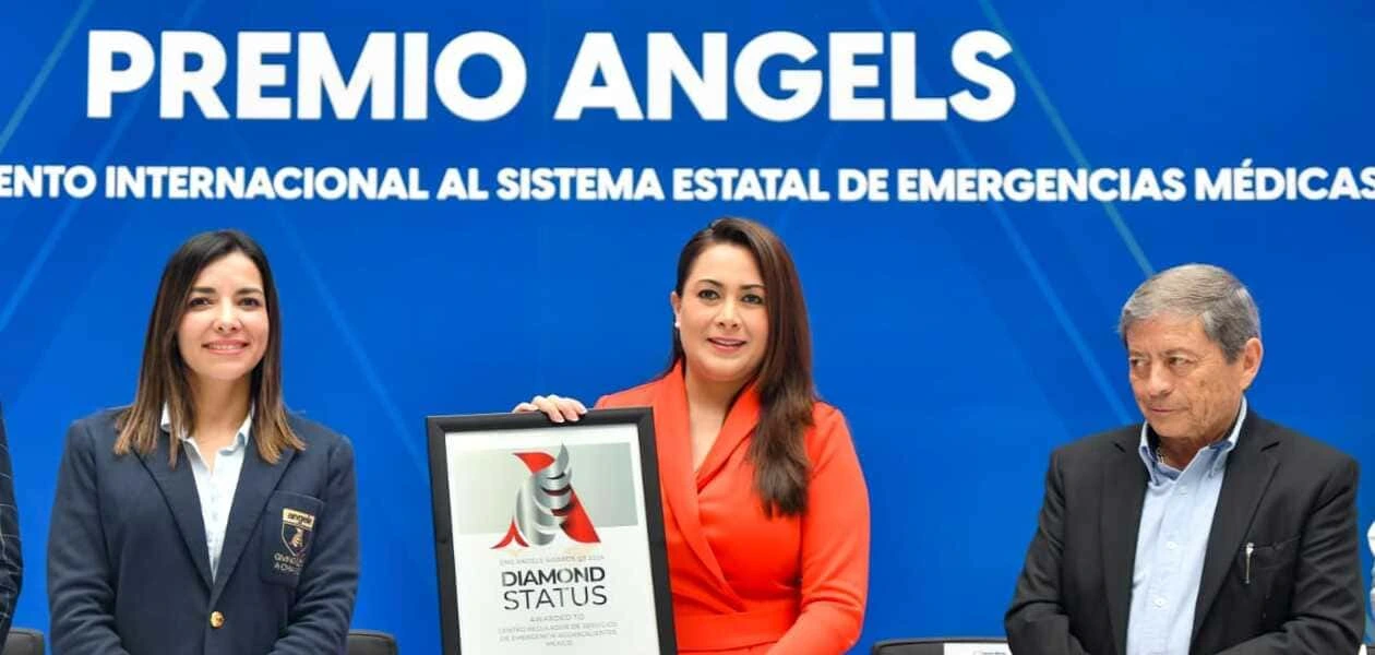 Aguascalientes destaca en salud pública con premios al Sistema de Emergencias, Hospital Hidalgo y Laboratorio Estatal, gracias al liderazgo de Tere Jiménez.
