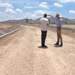 Al mes de junio, Zitara reporta la construcción de banquetas, bardas, y la vegetación del lugar.