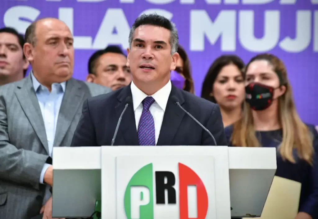 Alejandro Moreno presidente nacional del Revolucionario Institucional