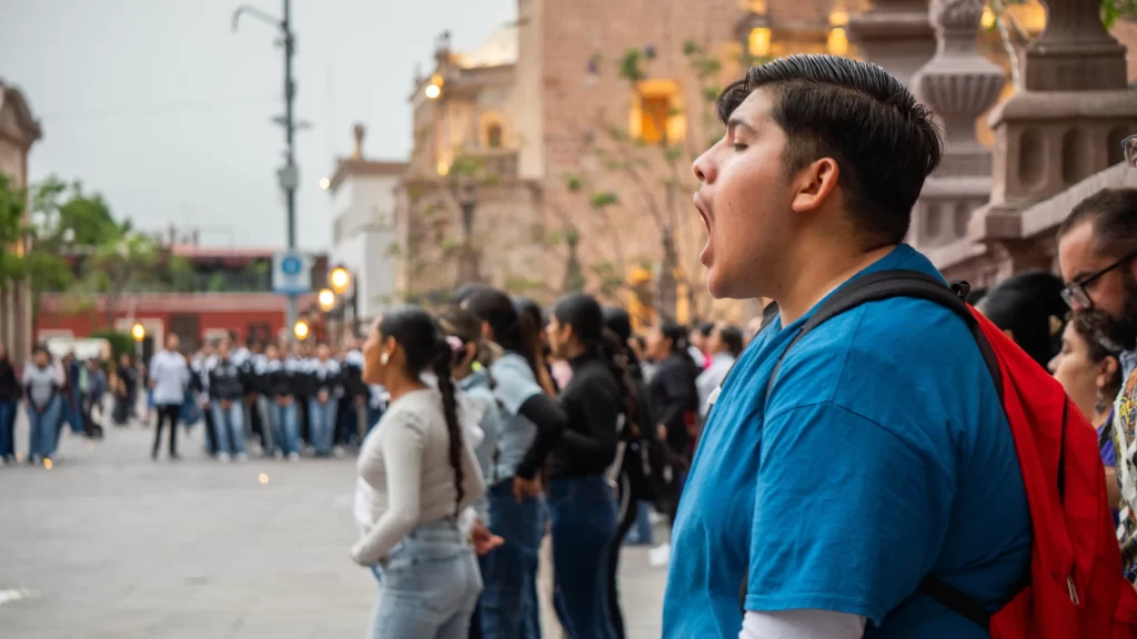 Bajo diversas consignas los normalistas reafirmaron su lucha JLM 11zon
