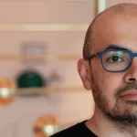 Demis Hassabis, CEO de Google DeepMind y su visión futurista de la IA. Foto redes Demis Hassabis