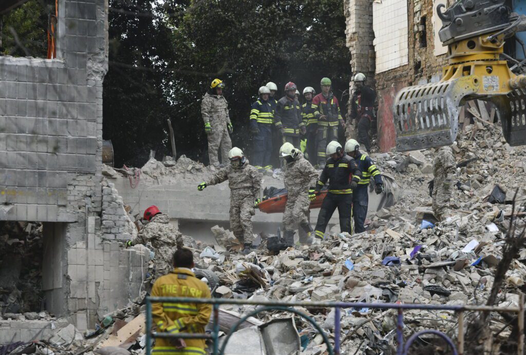 Estos ataques son puro terrorismo escribio en sus redes sociales el presidente de Ucrania Volodimir Zelenski