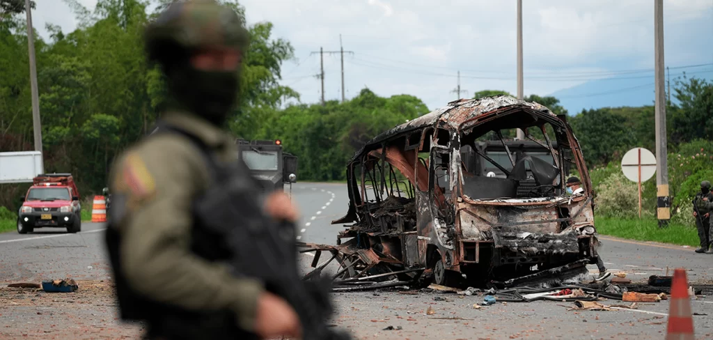 La explosión de bombas en Cali, Colombia dejó dos muertos y 36 heridos