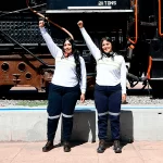 Las aguascalentenses, Cassandra Cháirez y Yulissa Gaytán, se convirtieron en las primeras maquinistas ferroviarias en México.
