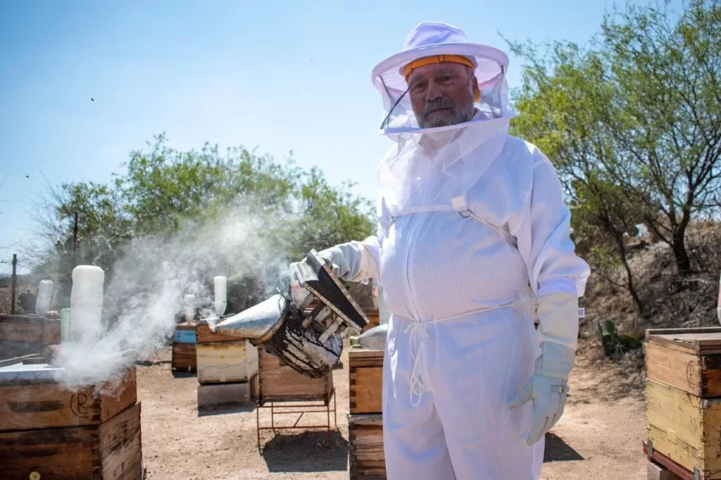 Los apicultores han sido beneficiados con equipo agroindustrial y suplementos alimenticios