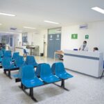 El hospital se especializa en áreas clave como ginecología, cirugía, pediatría y medicina interna; cuenta con una amplia gama de servicios médicos y quirúrgicos