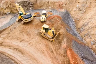 Un comando robó al menos 33 toneladas de Oro y Plata en una carretera de Guadalajara a Manzanillo. Foto: JLMNoticias / Shane McLendon / Unsplash.