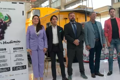 La gobernadora más taurina, Tere Jiménez, encabezó la presentación de la Feria de la Uva que se remató con tres carteles taurinos. Foto: JLMNoticias/ Memo Leal.