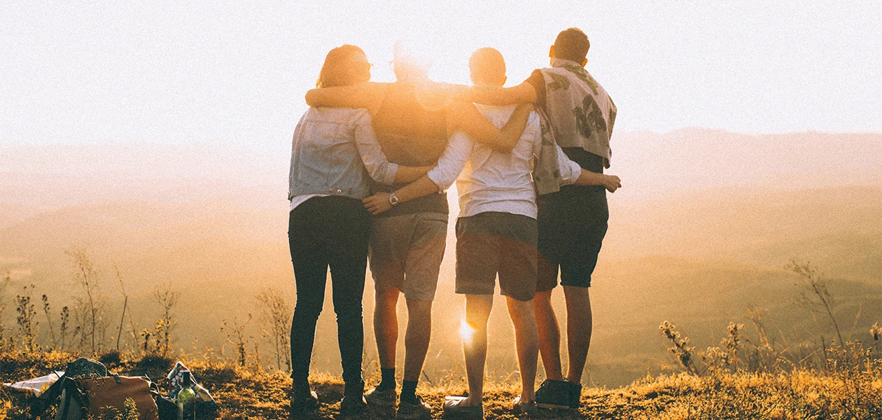Día del Amigo, es la conmemoración de los lazos amistosos que nos unen a los demás. Foto Helena Lopes Unsplash