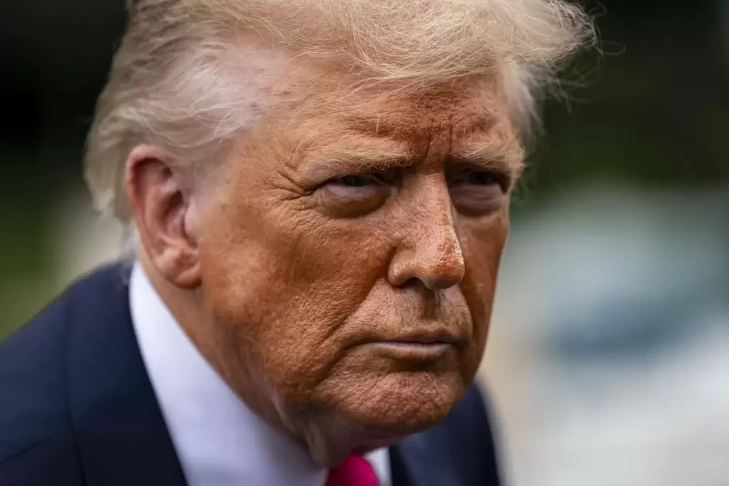 El presidente de los Estados Unidos Donald Trup firmara por la tarde la Ley HALT aprobada por el Congreso