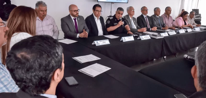 El titular de la SSPE Antonio Martínez Romo, encabezó una reunión con empresarios de Aguascalientes