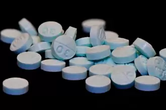 La Ley HALT, que firmará hoy Donald Trump, endurece las penas contra fabricantes de fentanilo. Foto DEA