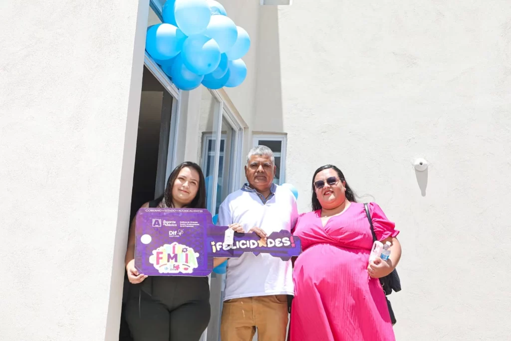 Las viviendas entregadas forman parte de los programas del Instituto de Vivienda Social y Ordenamiento de la Propiedad IVSOP