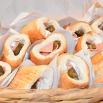 Lista la celebración del bolillo con crema en Aguascalientes, este jueves 3 de julio.