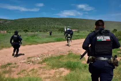 Los 18 detenidos en el operativo encabezado por elementos policiales de los tres órdenes, ya fueron consignados a la FGR