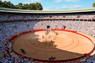 Un éxito en todos sentidos fue Pamplona. 19 mil 700 aficionados por la tarde y mil menos en la mañana durante los ocho días consecutivos, asistieron a La Misericordia. Foto: JLMNoticias / PTPamplona.