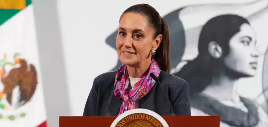 La presidenta de México, Claudia Sheinbaum, pronunciándose sobre Javier 'Chicharito' Hernández. Foto: JLMNoticias / El Universal / Carlos Mejía.