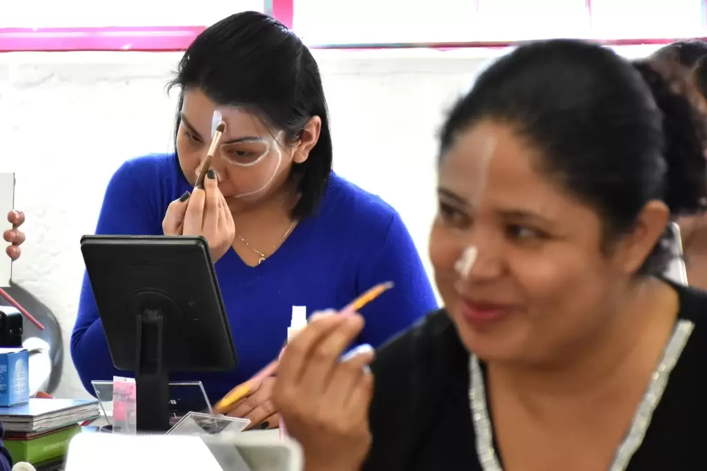 Si te gusta el arte hay una gran variedad de actividades para desarrollar tus habilidades en la pintura