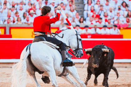 Guillermo Hermoso, en Pamplona corta un rabo, como Aguascalientes  