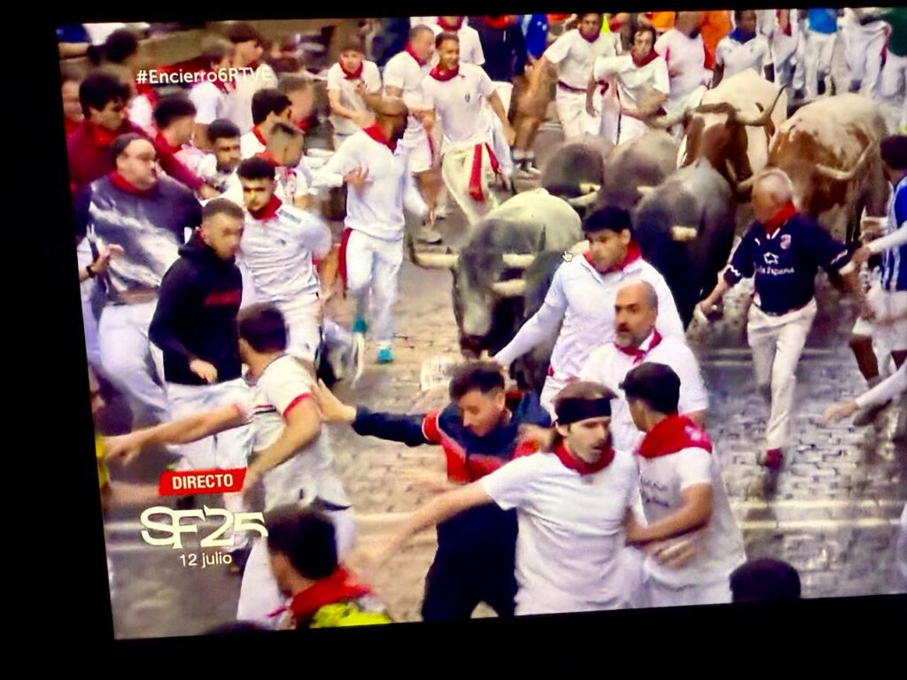 Toro Contra Corredores 3