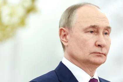 Vladímir Putin, presidente de Rusia, dijo a su homólogo Donald Trump que no renunciará a sus objetivos con Ucrania
