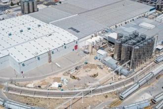 Aguascalientes alcanzó 3,252 mdd en exportaciones en el primer trimestre de 2025. El 85.8 % fue a EUA y Canadá; destacan transporte y electrónicos.