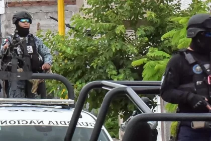 Policía Estatal, Guardia Nacional y Ejército refuerzan operativos en Aguascalientes como parte del Plan Blindaje para fortalecer la seguridad en el estado.