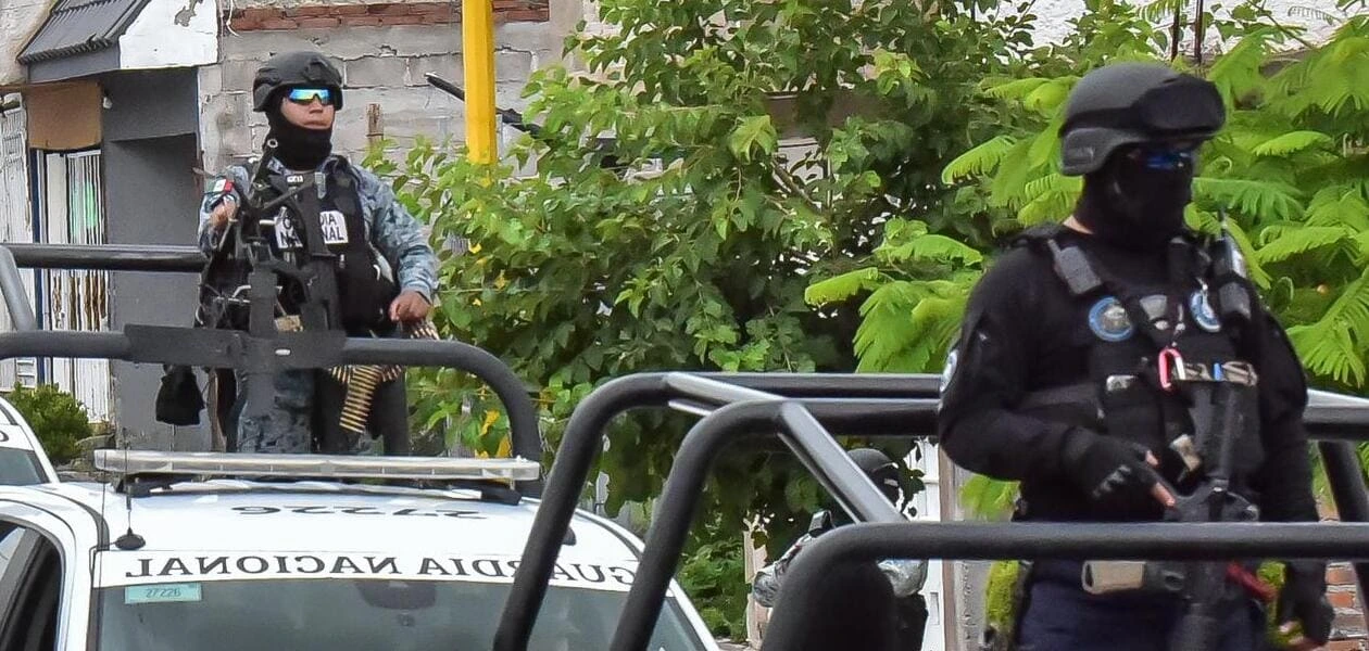 Policía Estatal, Guardia Nacional y Ejército refuerzan operativos en Aguascalientes como parte del Plan Blindaje para fortalecer la seguridad en el estado.