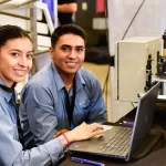 Con un crecimiento del 1.7 % anual, Aguascalientes se mantiene entre los cinco estados con mayor empleo formal, sumando 4,555 nuevos puestos en 2025.